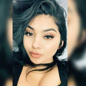 Meet your Posher, Jasmine